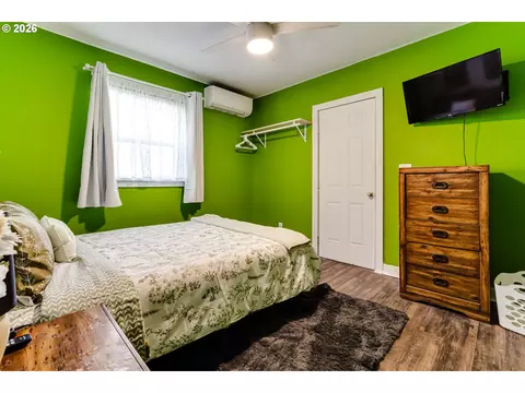 Bedroom - 59 Adams St, Eugene, OR 97402 photo 3 of 8