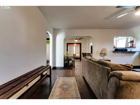 Entry Way - 59 Adams St, Eugene, OR 97402 photo 1 of 3