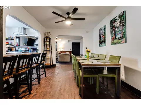 Dining - 59 Adams St, Eugene, OR 97402 photo 3 of 4