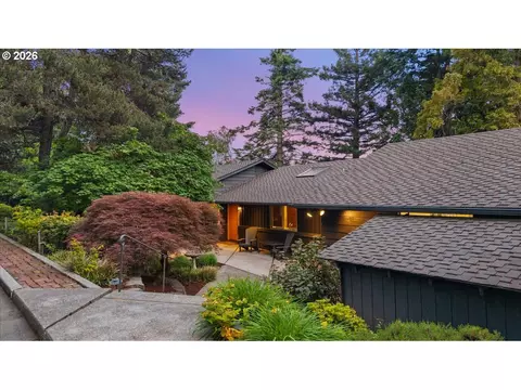 1530 SW Mitchell Ln, Portland, OR 97239
