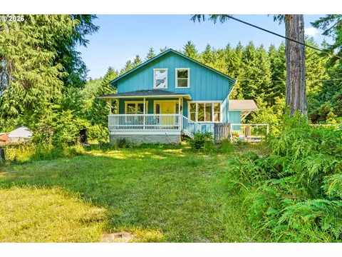 18471 Pataha Creek Rd, Walton, OR 97490