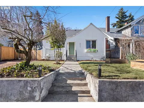 6627 N Congress Ave, Portland, OR 97217