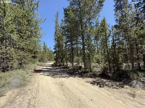 off nf 9768, Crescent, OR 97733 photo 5