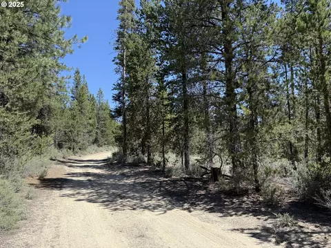 off nf 9768, Crescent, OR 97733 photo 4