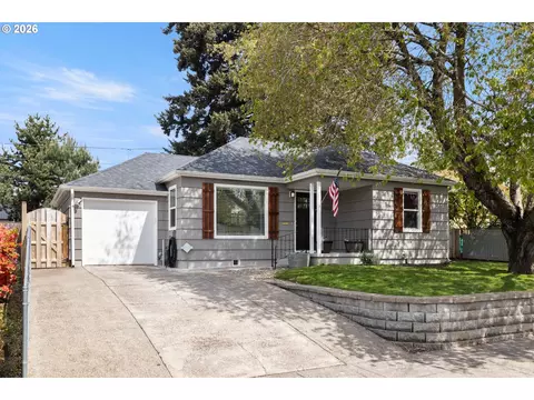 9045 SE Alder St, Portland, OR 97216