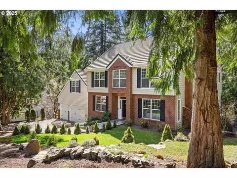 11019 SW 32nd Ave, Portland, OR 97219