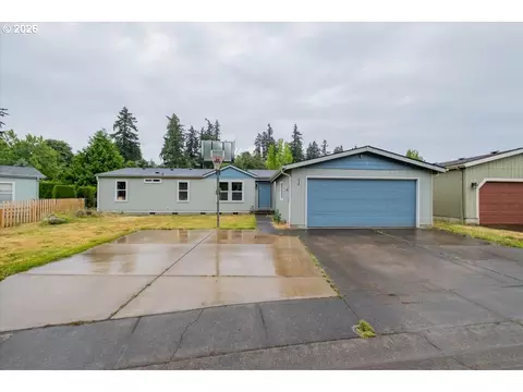 1655 S Elm St #428, Canby, OR 97013