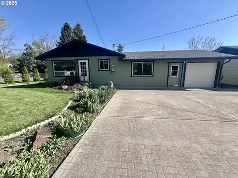 512 Division Ave, La Grande, OR 97850