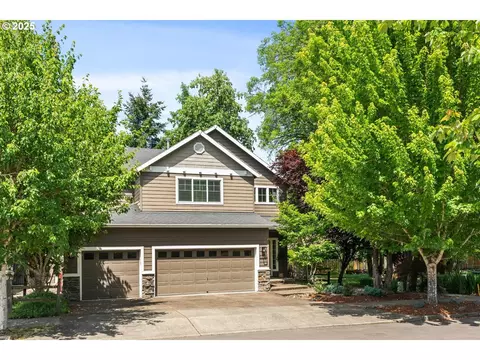14179 SW Walnut Ln, Portland, OR 97223