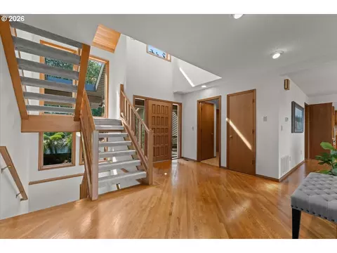 Entry Way - 7428 SE Cottrell Rd, Gresham, OR 97080 photo 3 of 3