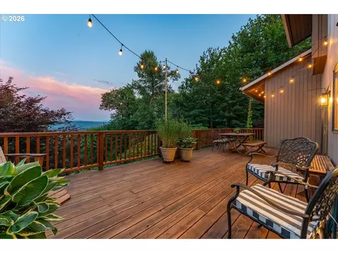 Exterior - 7428 SE Cottrell Rd, Gresham, OR 97080 photo 9 of 10