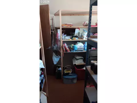 Other - 865 E Kennedy Ave, Hermiston, OR 97838 photo 4 of 7