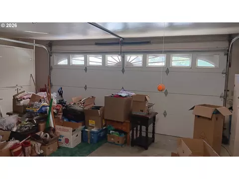 Other - 865 E Kennedy Ave, Hermiston, OR 97838 photo 3 of 7