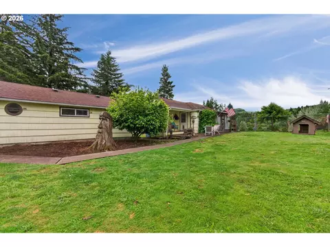 943 NE 7th St, Clatskanie, OR 97016