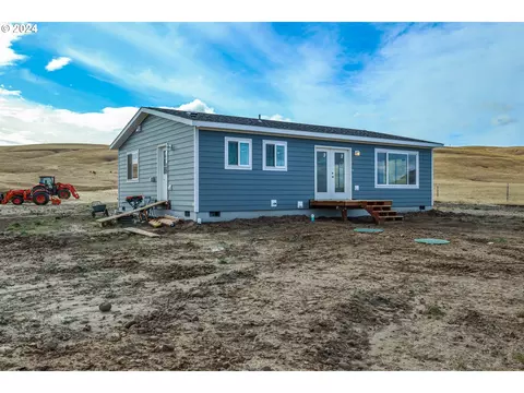1602 Centerville Hwy, Centerville, WA 98613