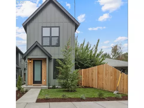 4031 SE Tibbetts St, Portland, OR 97202