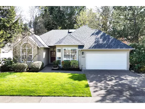 5592 Yorkshire Pl, Lake Oswego, OR 97035