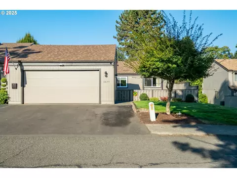 6675 Huntington Cir SE, Salem, OR 97306