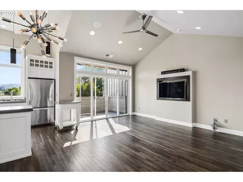Living - 2330 Willamette St, Eugene, OR 97405 photo 1 of 7