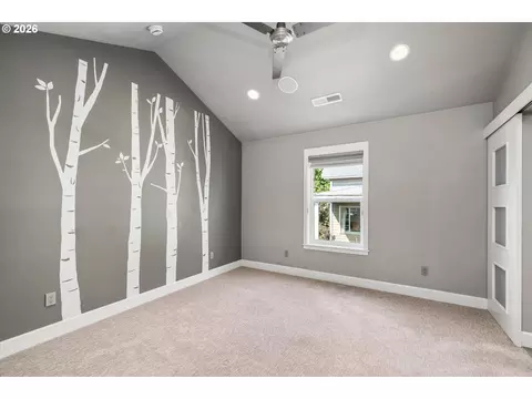 Bedroom - 2330 Willamette St, Eugene, OR 97405 photo 1 of 5
