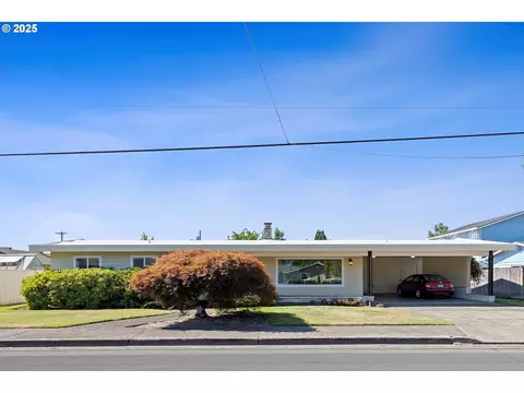 628 NW 19th St, Mcminnville, OR 97128