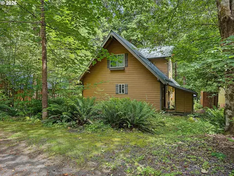 Exterior - 72410 E Smith Loop, Rhododendron, OR 97049 photo 11 of 14