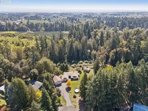 28670 S Sundowner Ct, Canby, OR 97013