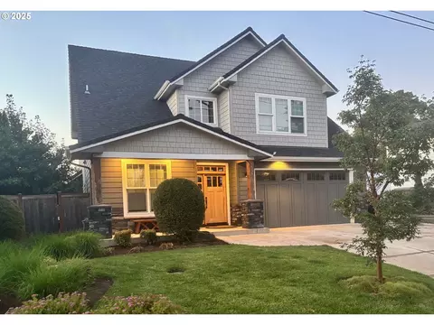 3539 Mahlon Ave, Eugene, OR 97401