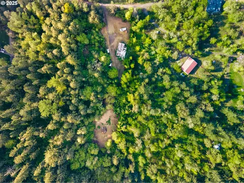 30606 Butterfly Ln, Eugene, OR 97405
