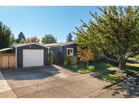 260 Carolyn Dr, Eugene, OR 97404