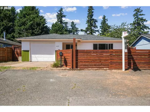 6135 SE Lambert St, Portland, OR 97206
