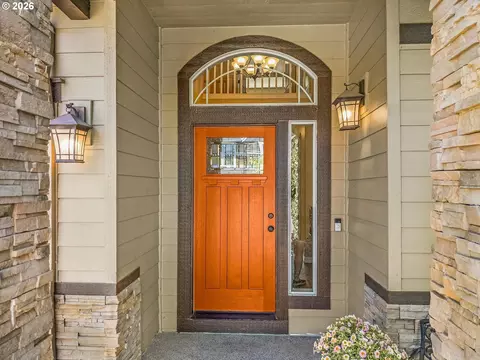 Entry Way - 5214 Wedgewood Loop, Newberg, OR 97132 photo 1 of 6