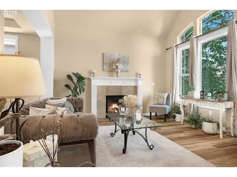 Living - 5214 Wedgewood Loop, Newberg, OR 97132 photo 1 of 7