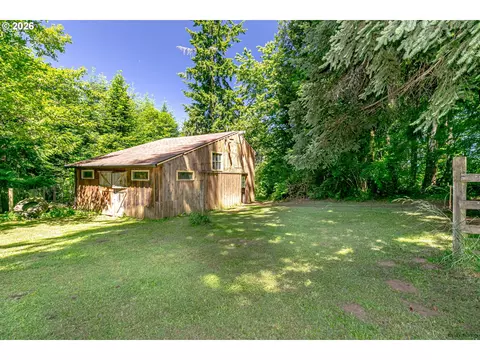 Exterior - 22041 SE 442nd Ave, Sandy, OR 97055 photo 5 of 13