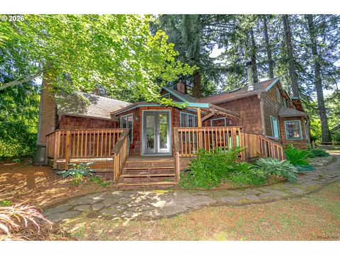 Exterior - 22041 SE 442nd Ave, Sandy, OR 97055 photo 4 of 13