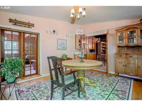 Dining - 22041 SE 442nd Ave, Sandy, OR 97055 photo 2 of 2