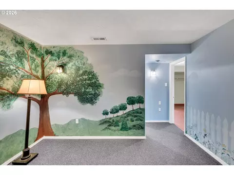 Bedroom - 2474 SW Willowbrook Ave, Gresham, OR 97080 photo 1 of 12