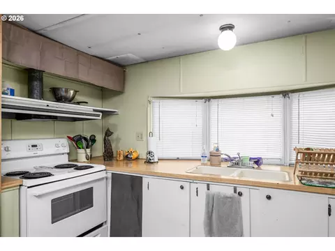 5335 Main St #7, Springfield, OR 97478 photo 10