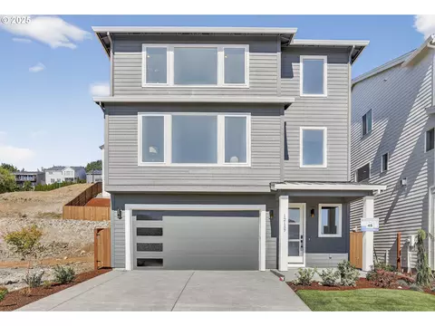 12157 SW Turnagain Dr, Tigard, OR 97224