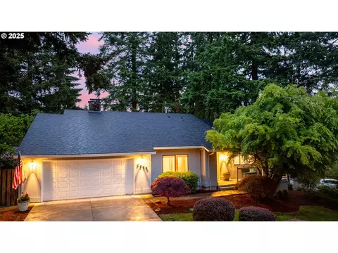 2940 Ascot Cir, West Linn, OR 97068