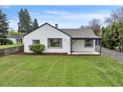 650 Tangent St, Lebanon, OR 97355