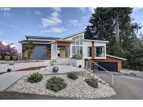 1000 NW 103rd Cir, Vancouver, WA 98685