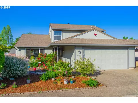 14873 NE Tillamook St, Portland, OR 97230