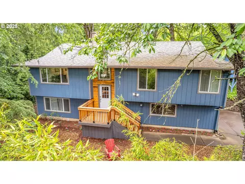 1235 SE Yew St, Milwaukie, OR 97267