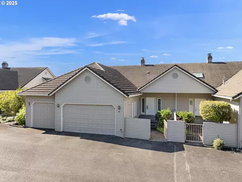 8212 NW Fruit Valley Rd #C, Vancouver, WA 98665