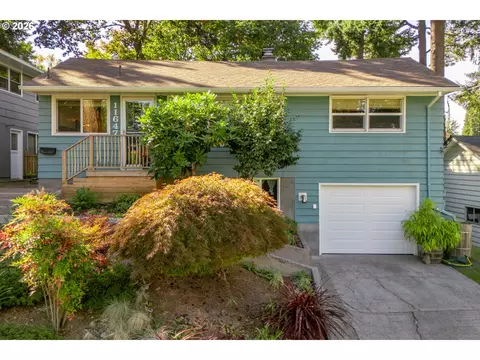 11647 SE 35th Ave, Milwaukie, OR 97222