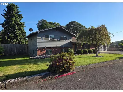 447 Cc St, Woodland, WA 98674