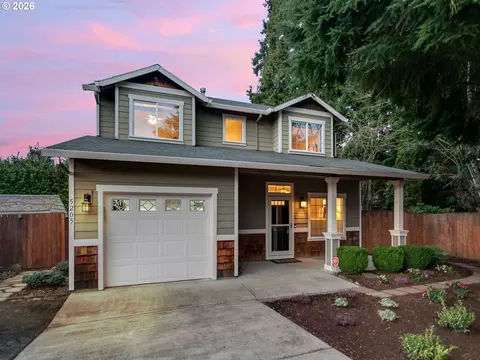5205 NE Simpson St, Portland, OR 97218