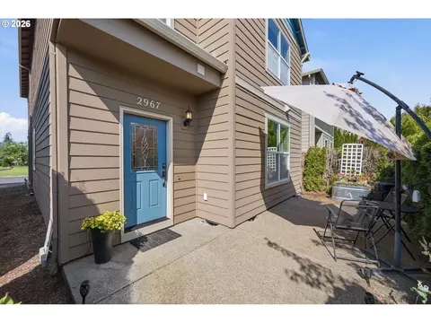 2967 25th Ave, Forest Grove, OR 97116