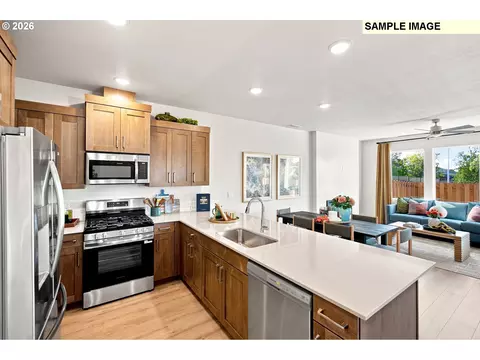 Kitchen - 5868 SE 12th Ter, Gresham, OR 97080 photo 2 of 3